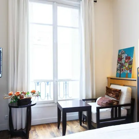 Argentine Apartment *